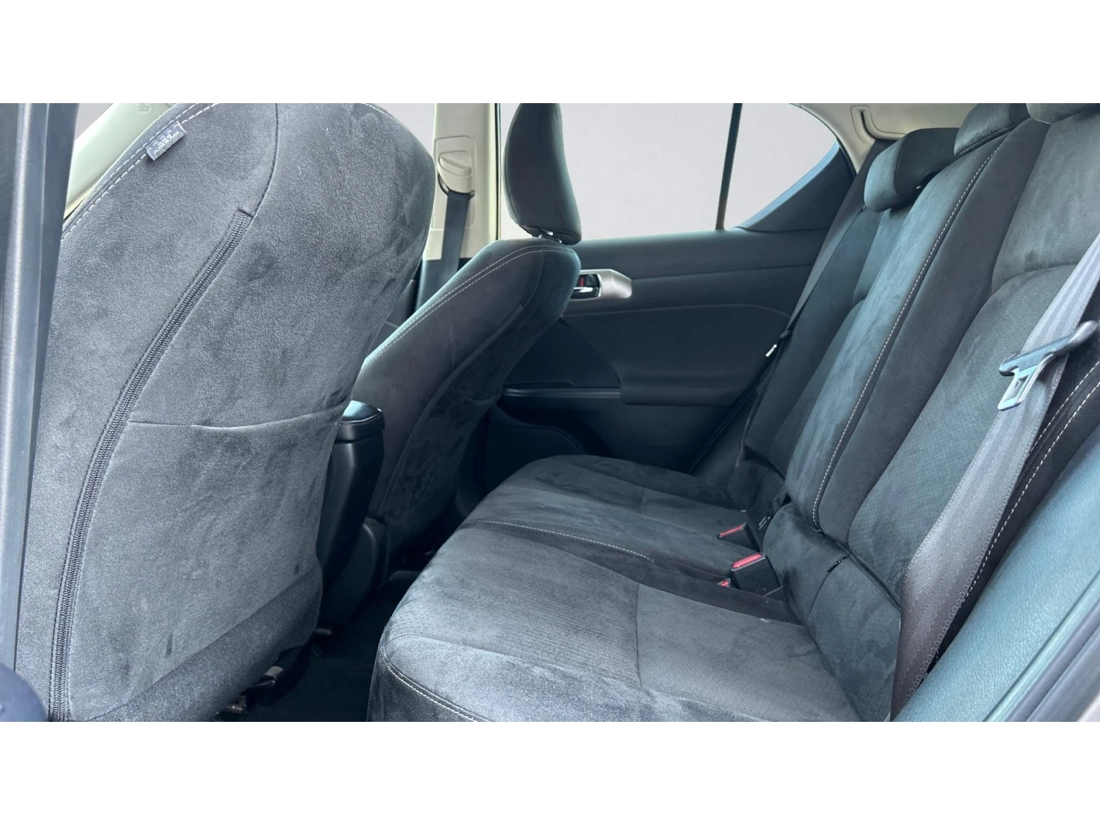 Lexus CT 200h    643 . | Mobile.bg   11