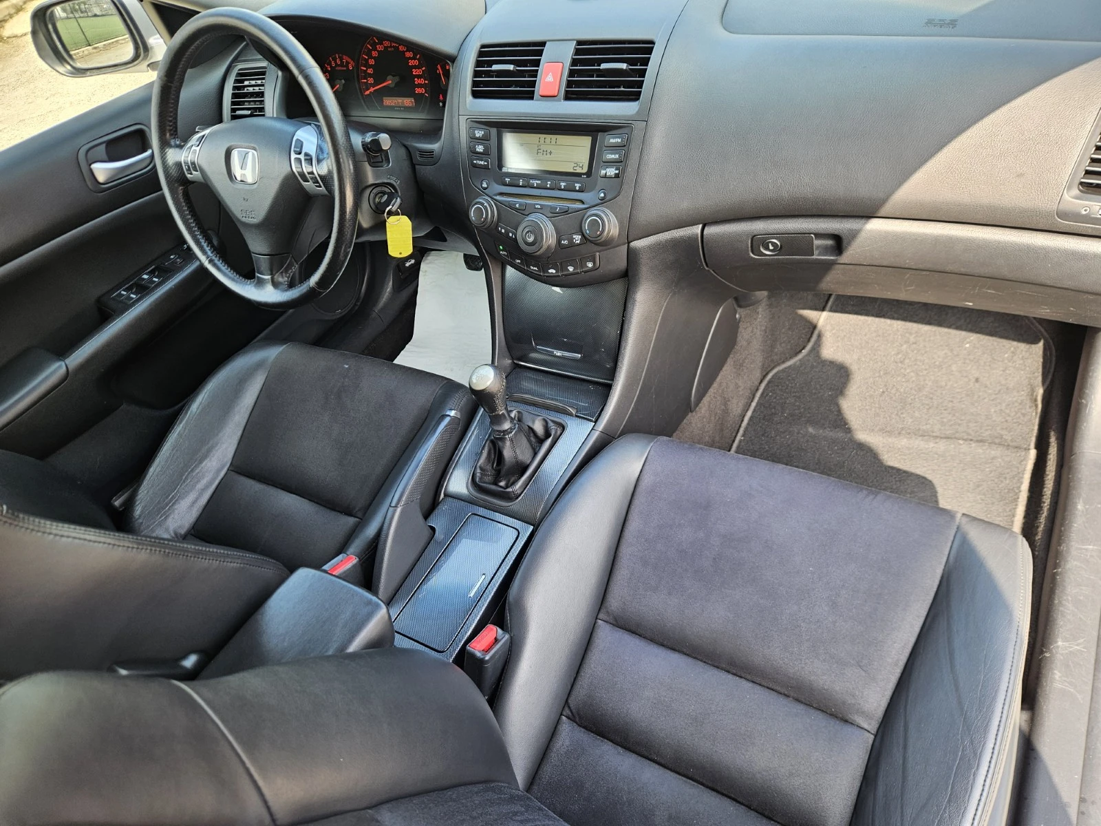 Honda Accord 2.0i-VTEC Tourer | Mobile.bg   13