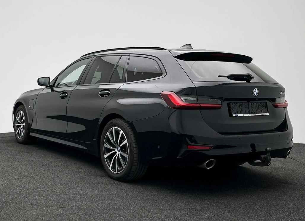 BMW 320 Series Touring 320e Business Design - Хибрид - изображение 4