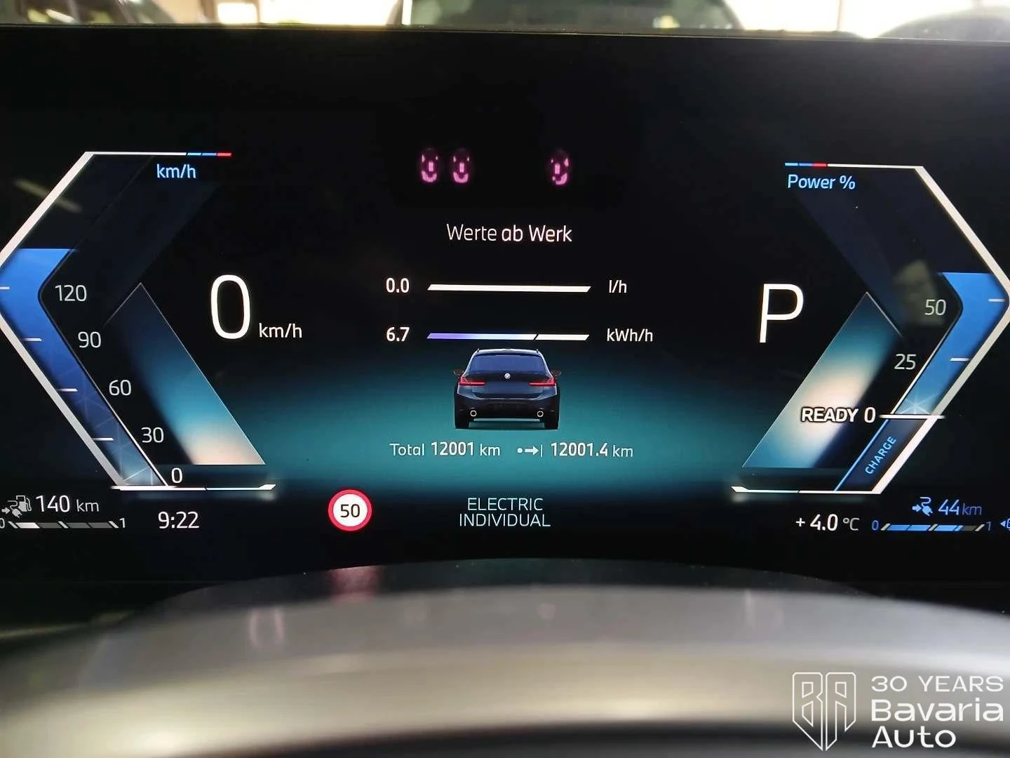 BMW 330 e xDrive Touring M Sport Paket Sportautomatic - изображение 10