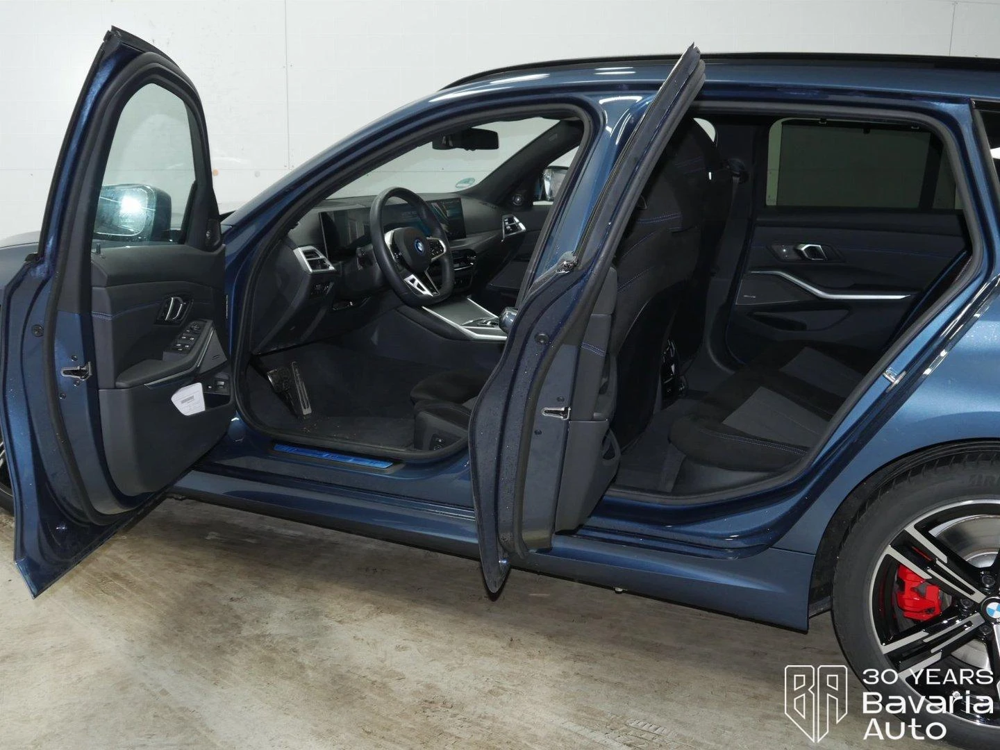 BMW 330 e xDrive Touring M Sport Paket Sportautomatic - изображение 5