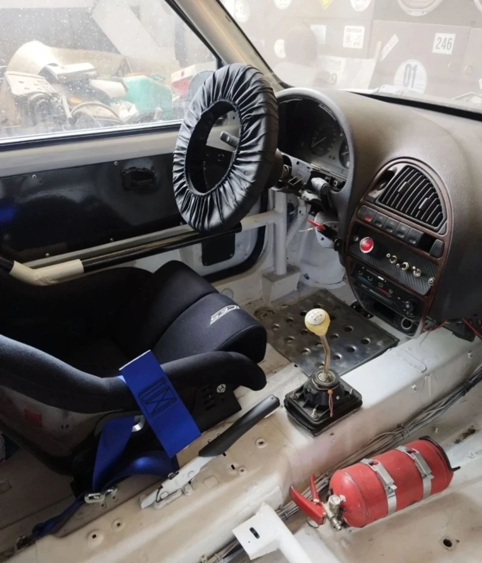 Citroen Saxo VTS  - изображение 8