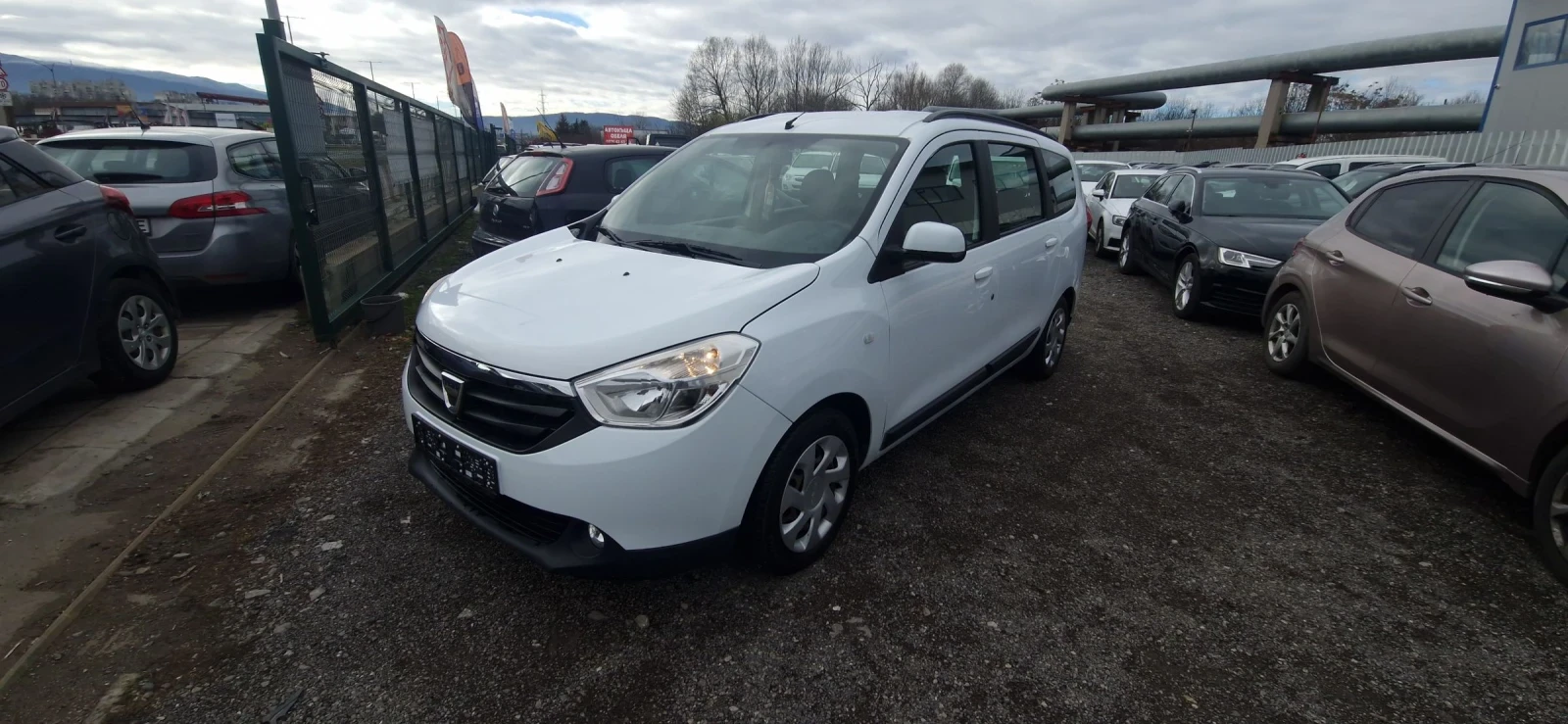 Dacia Lodgy 1.6i 16v 85HP. LPG 6+ 1 ITALIA | Mobile.bg   3