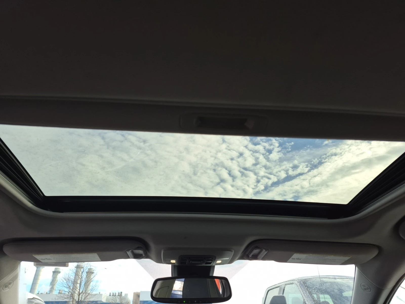 Toyota Camry HYBRID XSE * * CARFAX * * АВТО КРЕДИТ * *  - изображение 9