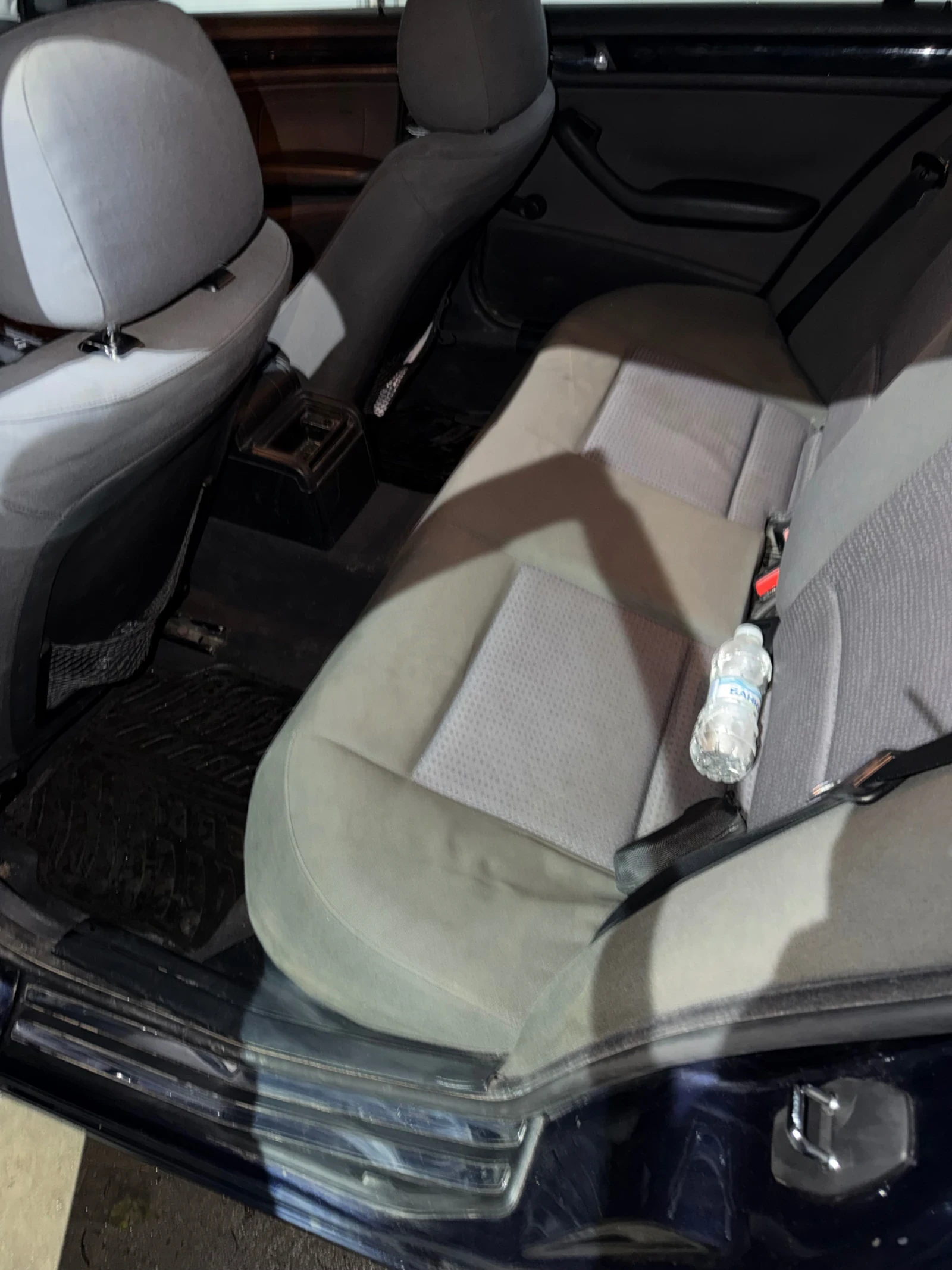 BMW 320, снимка 9 - Автомобили и джипове - 53767914