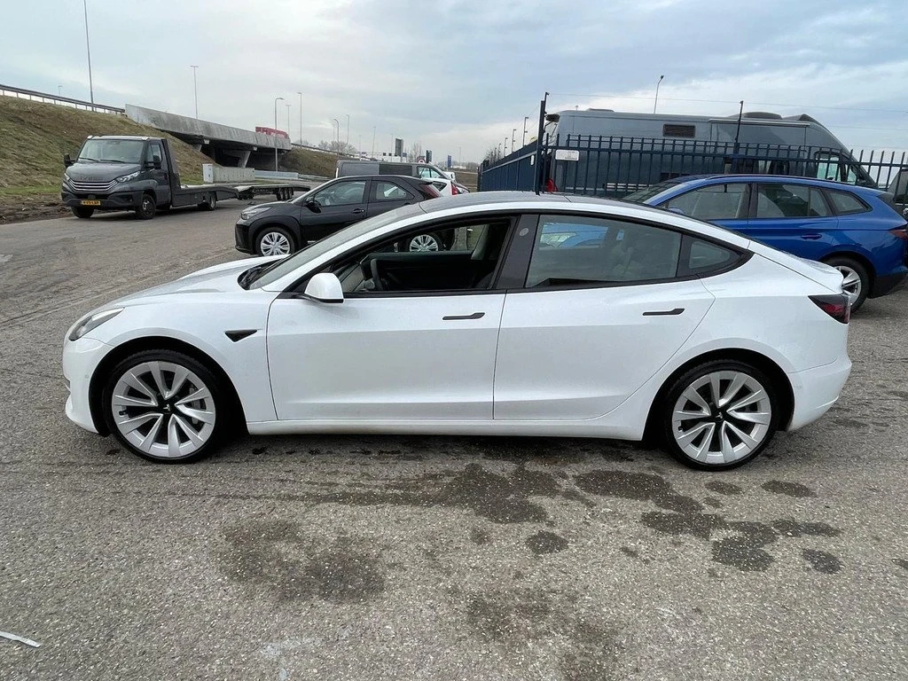 Tesla Model 3 Long range 75kWh , снимка 3 - Автомобили и джипове - 53820989