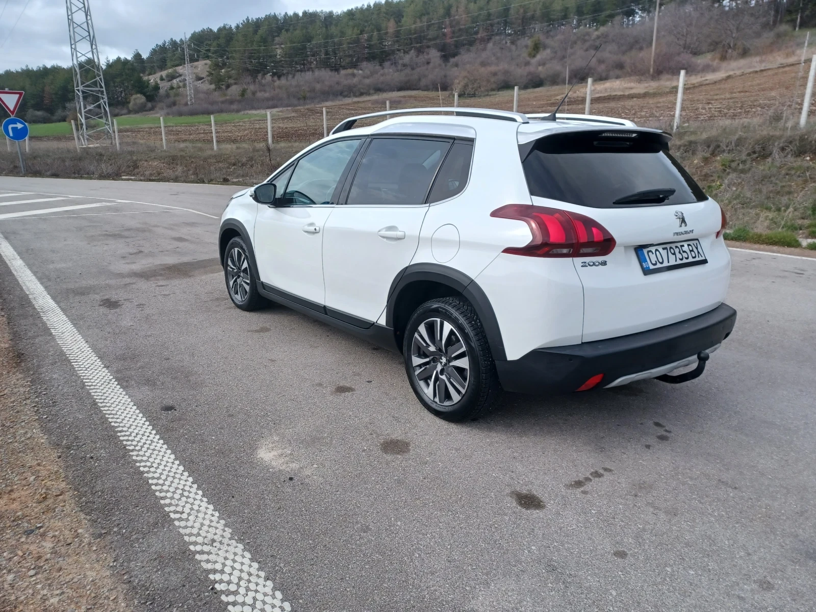 Peugeot 2008 1.6HDI, снимка 6 - Автомобили и джипове - 54031822