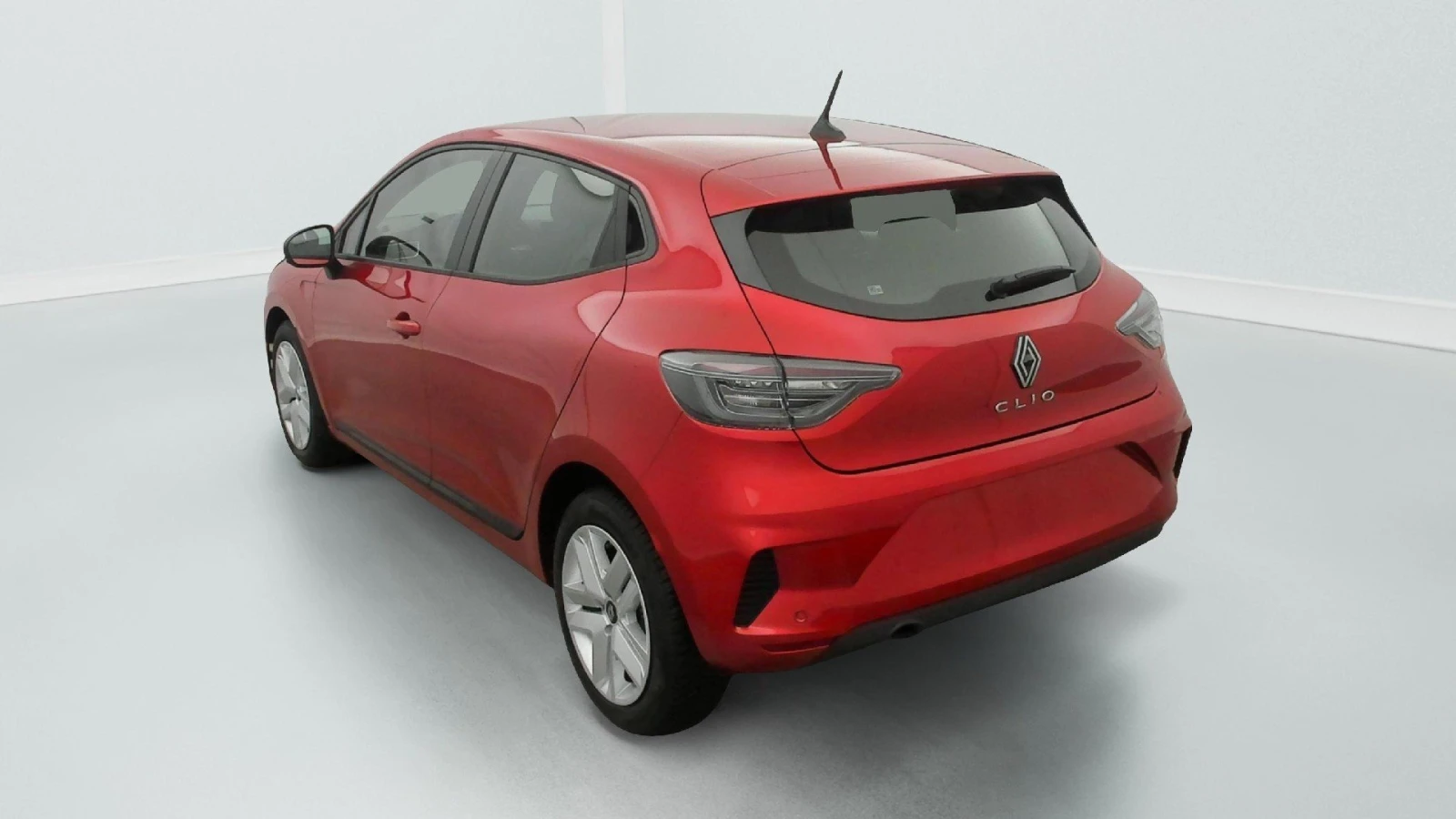 Renault Clio Evolution, снимка 6 - Автомобили и джипове - 54042619