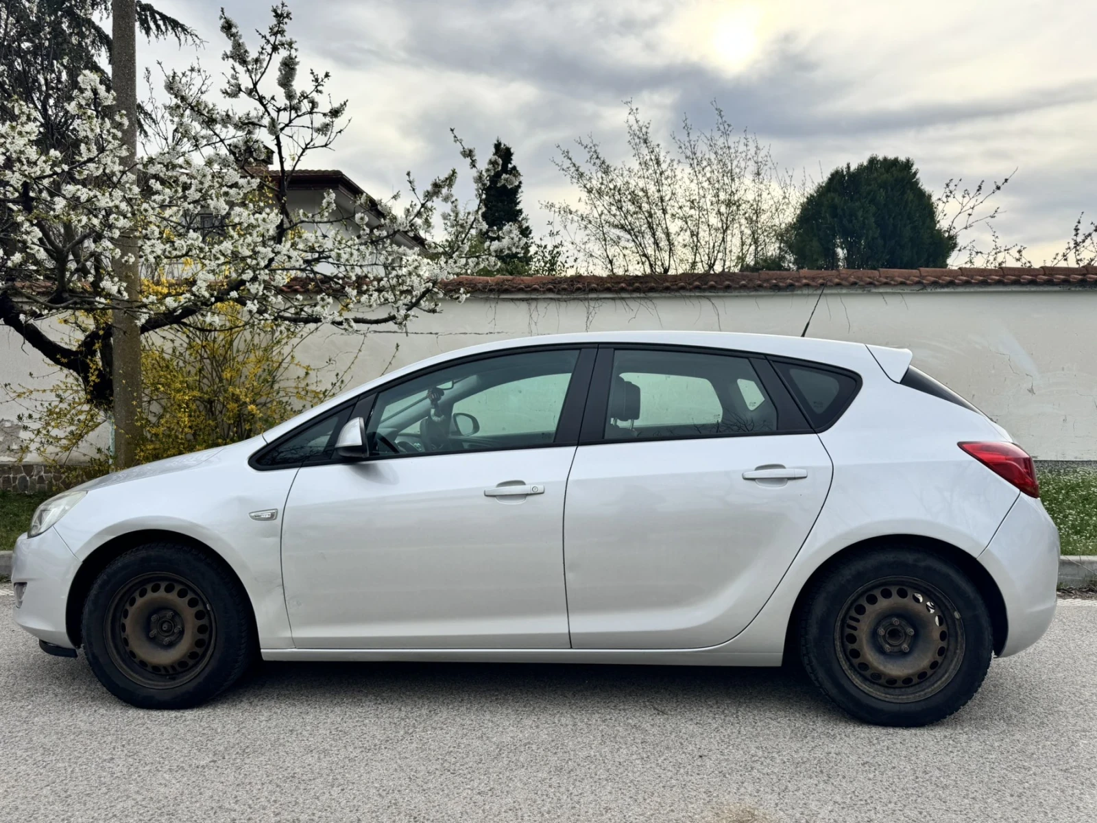 Opel Astra, снимка 4 - Автомобили и джипове - 54174969