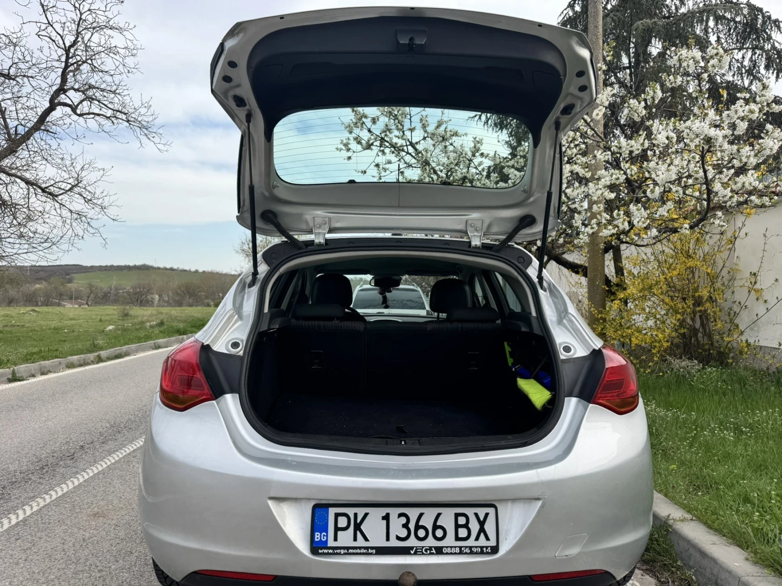 Opel Astra, снимка 16 - Автомобили и джипове - 54174969