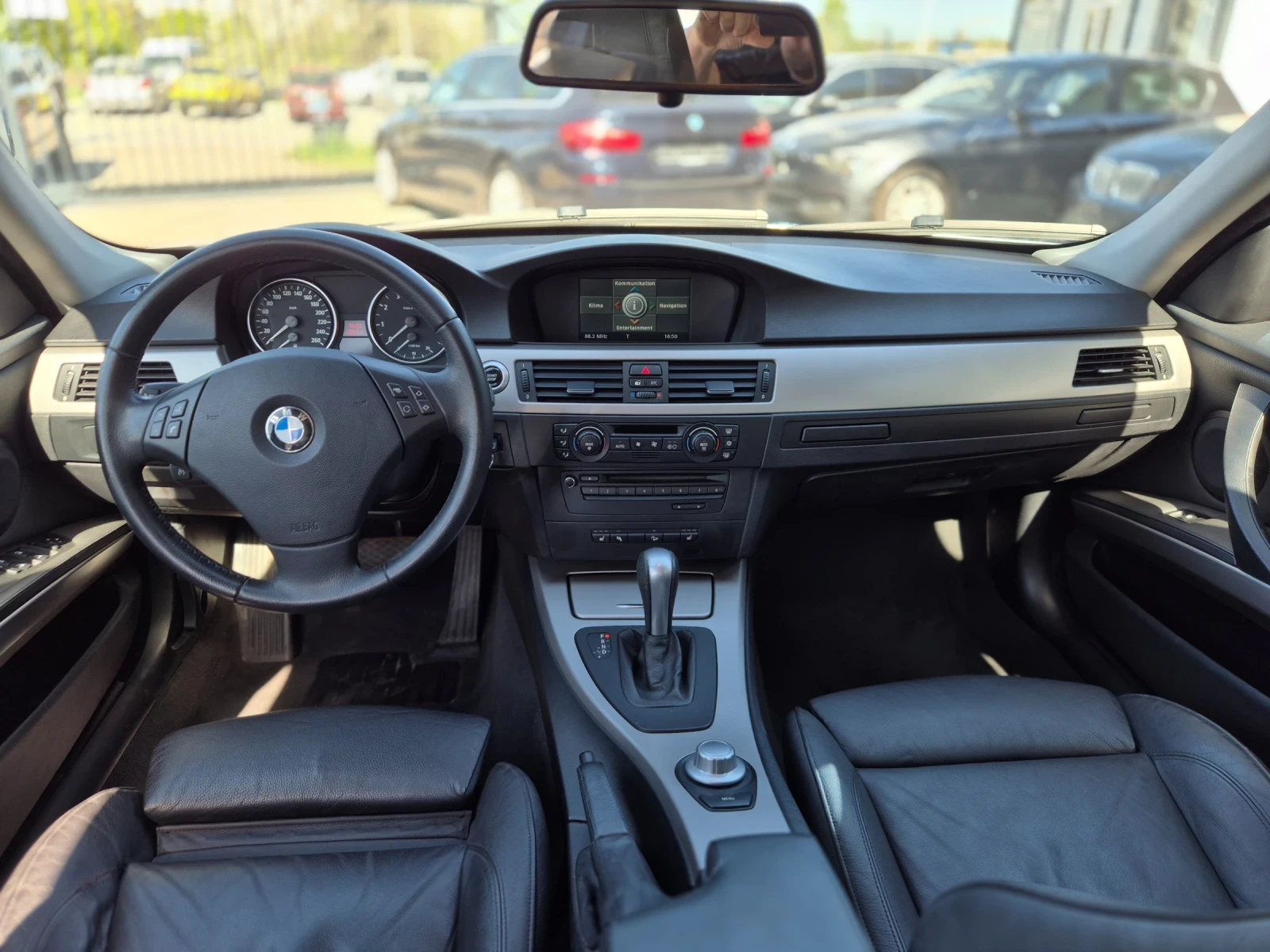 BMW 325 Xi ГЕРМАНИЯ! ТОП!, снимка 10 - Автомобили и джипове - 54337490