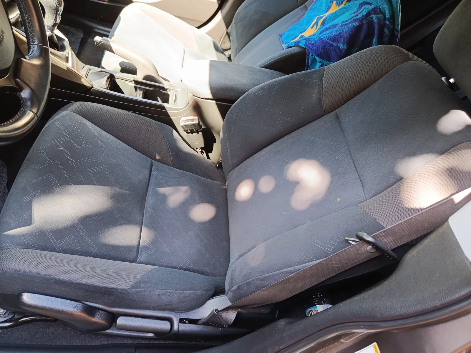 Honda Civic 1.6 Idtec, снимка 8 - Автомобили и джипове - 55064037