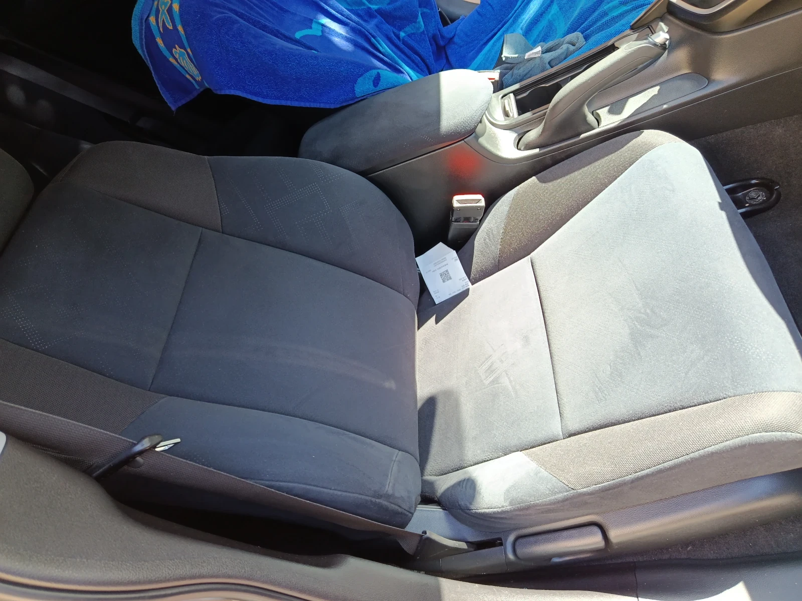 Honda Civic 1.6 Idtec, снимка 9 - Автомобили и джипове - 55064037