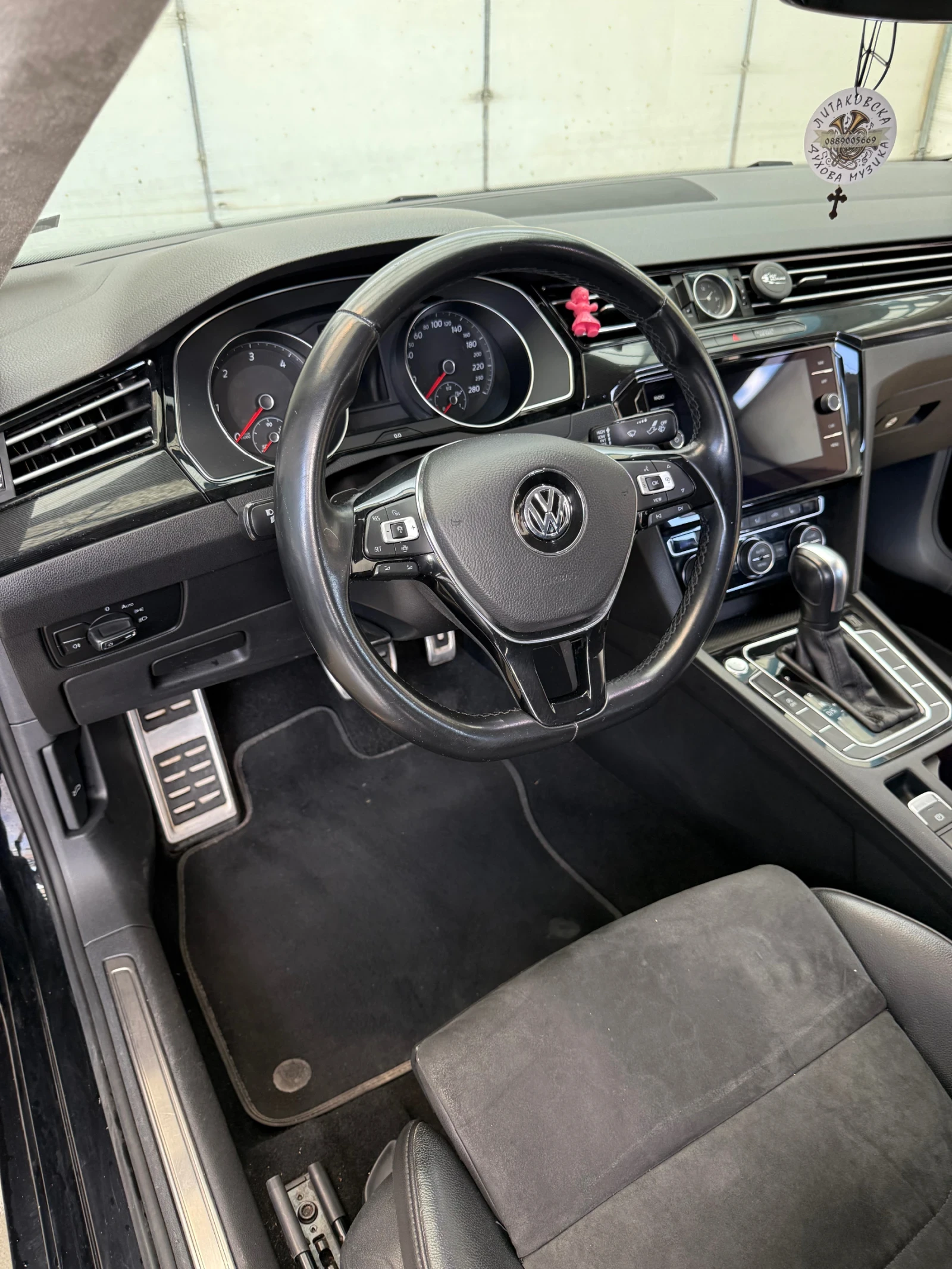 VW Arteon 4 motion, снимка 6 - Автомобили и джипове - 55163528