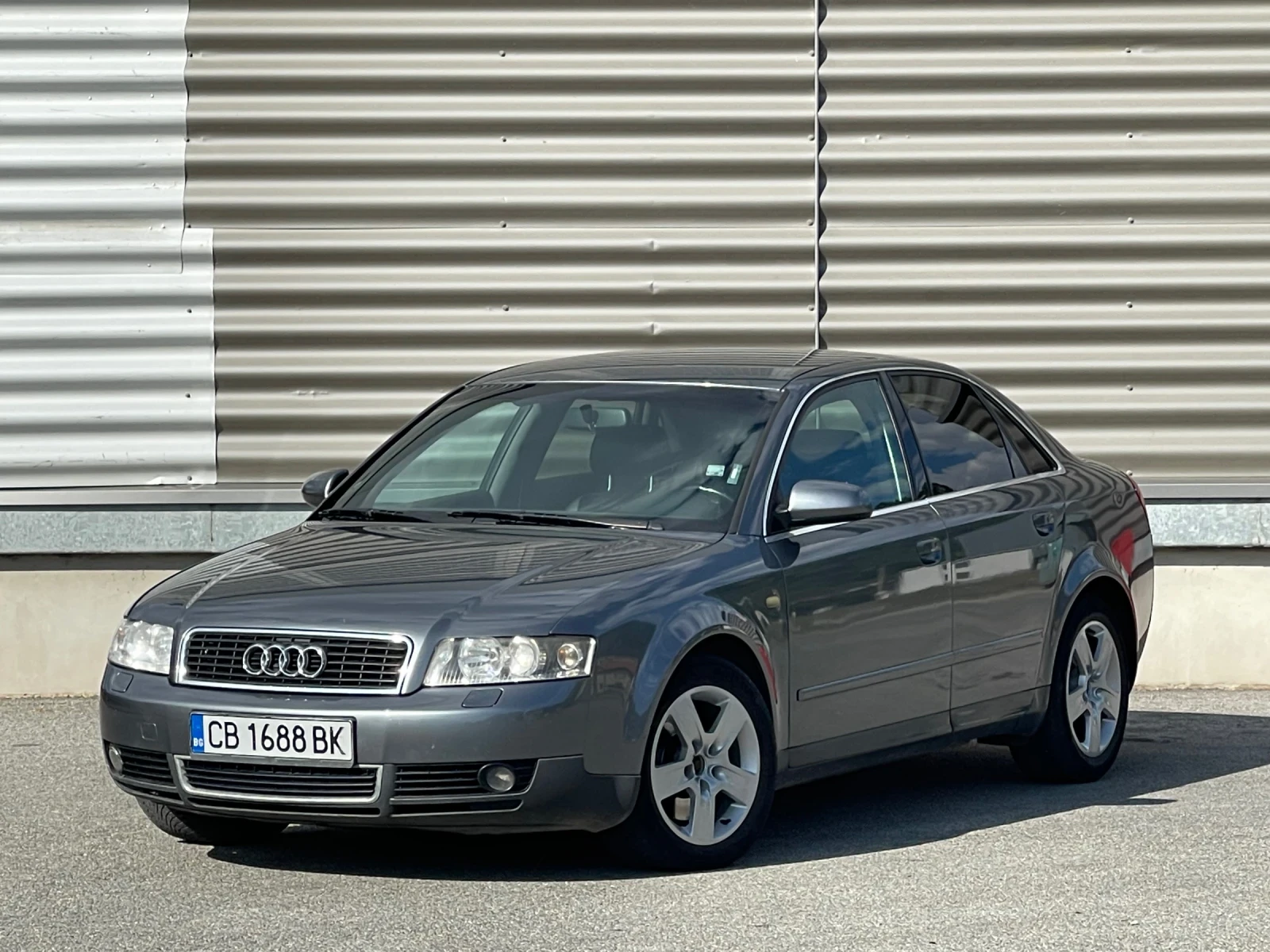 Audi A4 B6 3.0i БЕНЗИН-ГАЗ 220 К.С. АВТОМАТИК ОБСЛУЖЕН