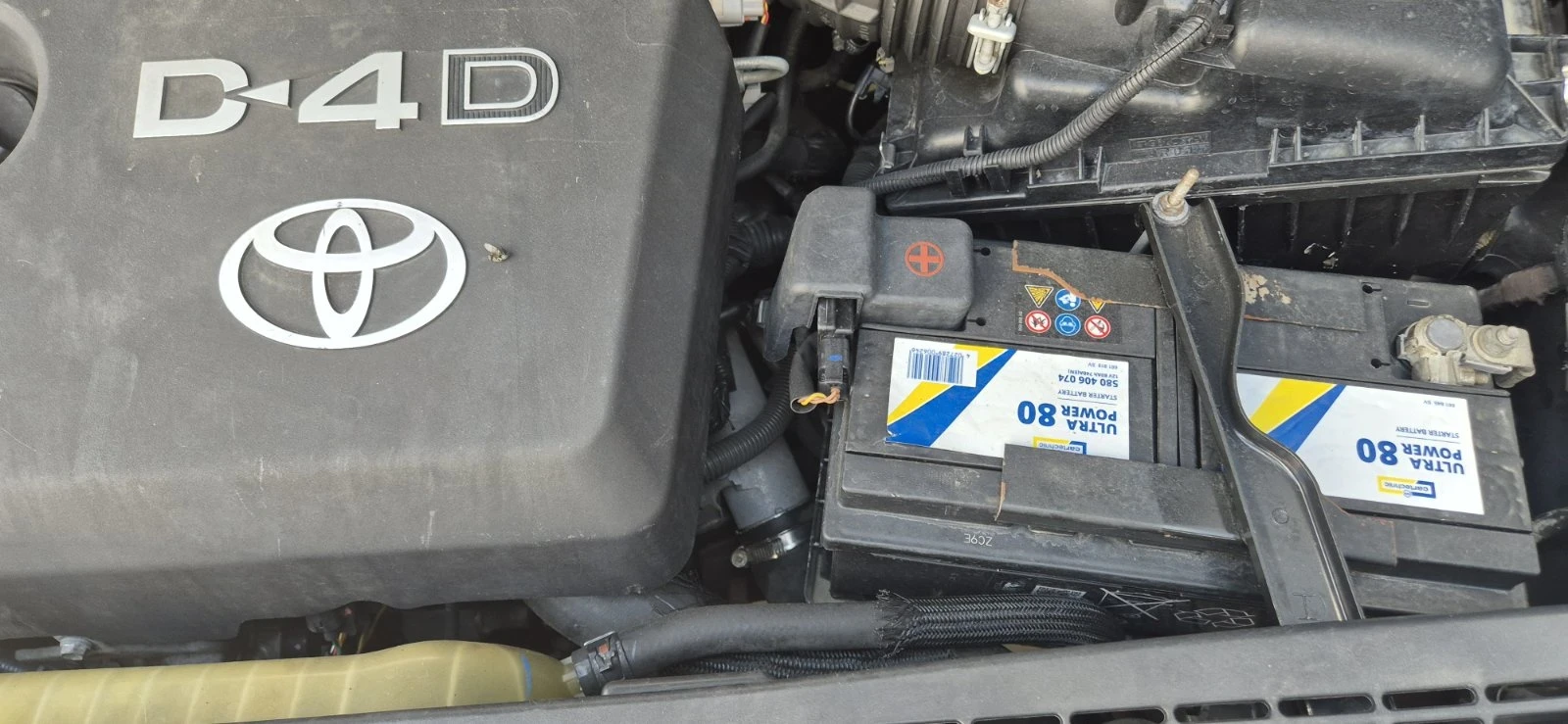 Toyota Corolla verso D4D, снимка 9 - Автомобили и джипове - 55302632