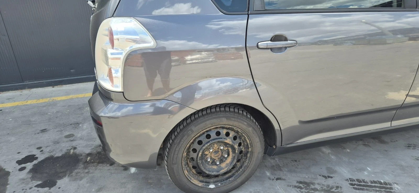 Toyota Corolla verso D4D, снимка 3 - Автомобили и джипове - 55302632