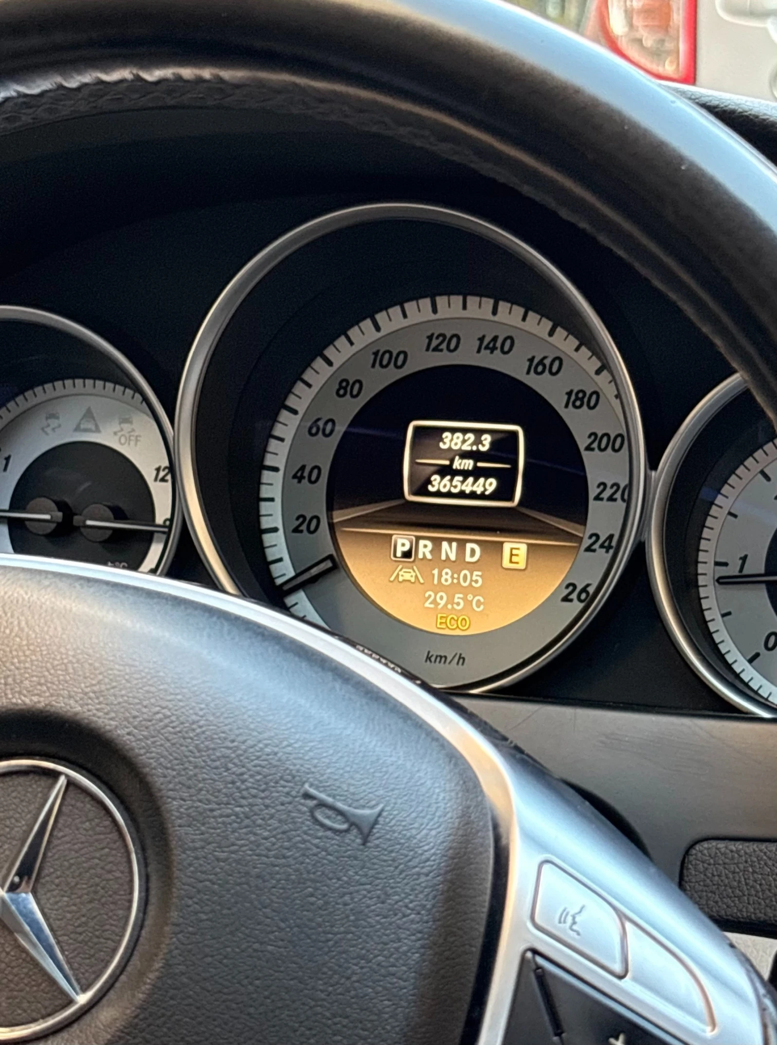 Mercedes-Benz C 200, снимка 7 - Автомобили и джипове - 55512212