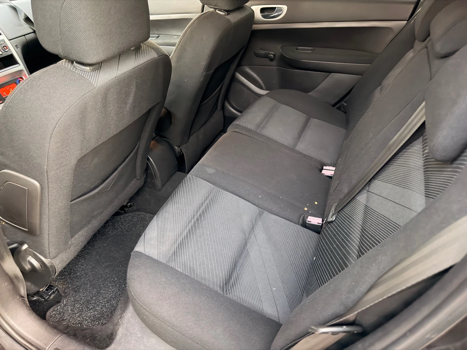 Peugeot 307 HDI, снимка 12 - Автомобили и джипове - 55838616