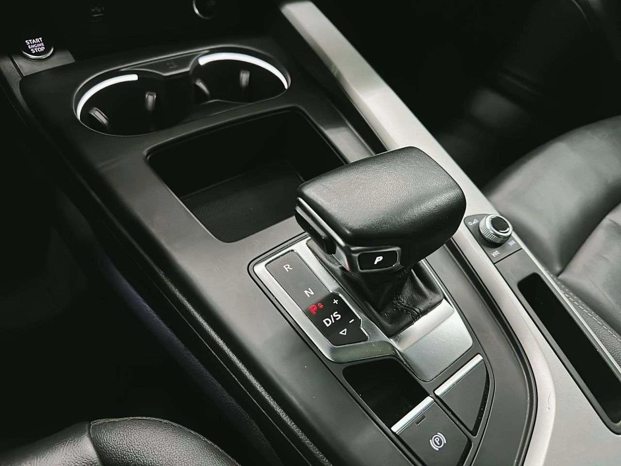 Audi A4 KOMFORT QUATTRO, снимка 14 - Автомобили и джипове - 56528304