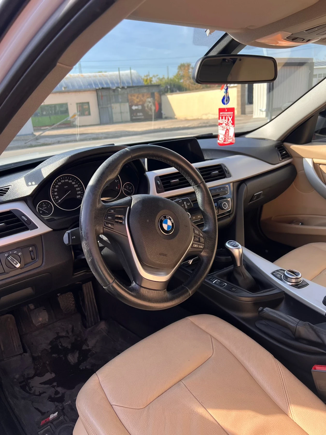 BMW 318, снимка 5 - Автомобили и джипове - 56596757