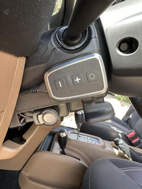 Jeep Wrangler Sahara, снимка 13