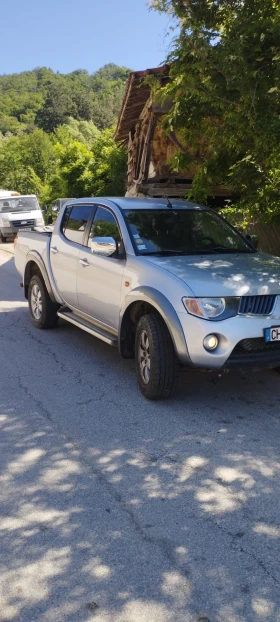 Mitsubishi L200 2.5 136 - 10600 € / 20731.80 лв. - 64843497 5