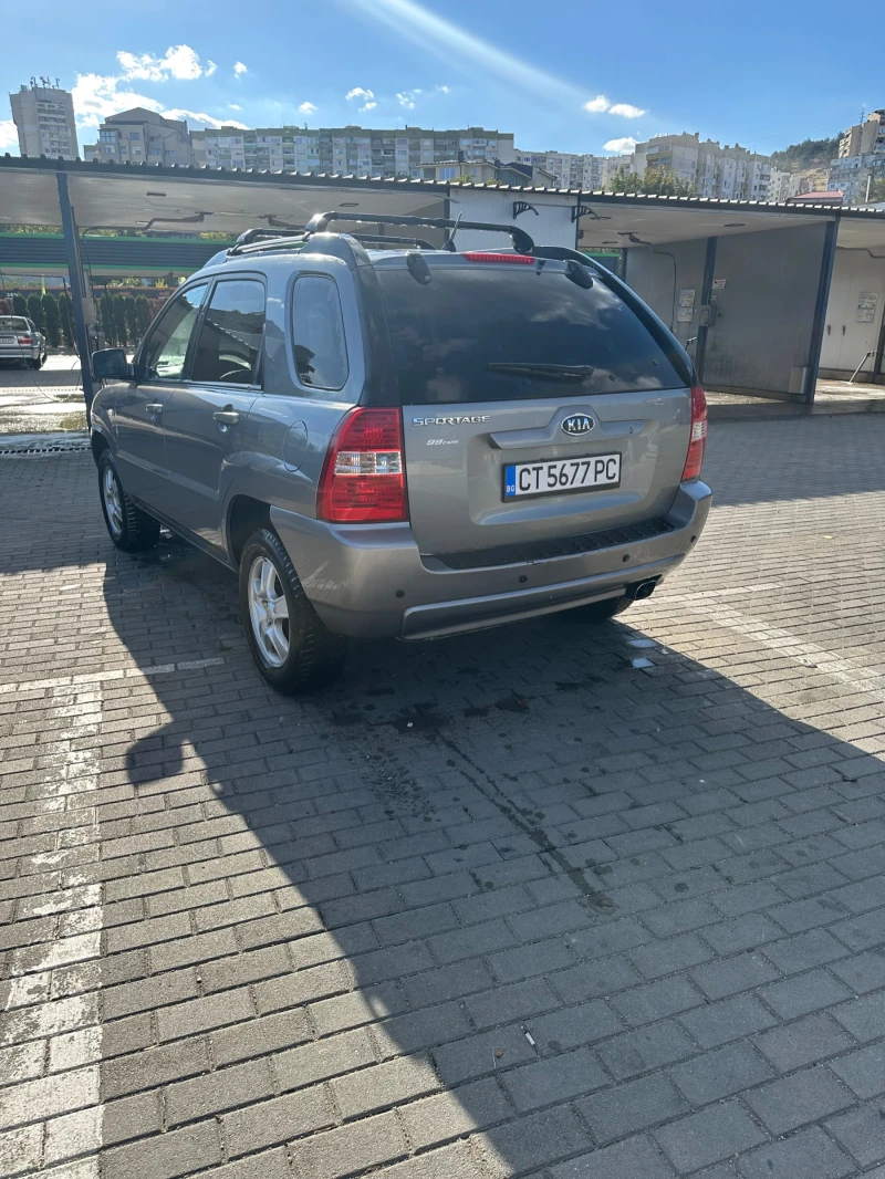 Kia Sportage 2.0 4x4 LPG, снимка 4 - Автомобили и джипове - 48128078