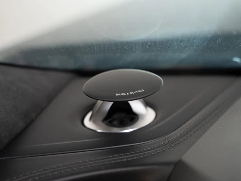 Audi SQ7 PREMIUM PLUS / 7 SEATS / BANG & OLUFSEN, снимка 9 - Автомобили и джипове - 52643741