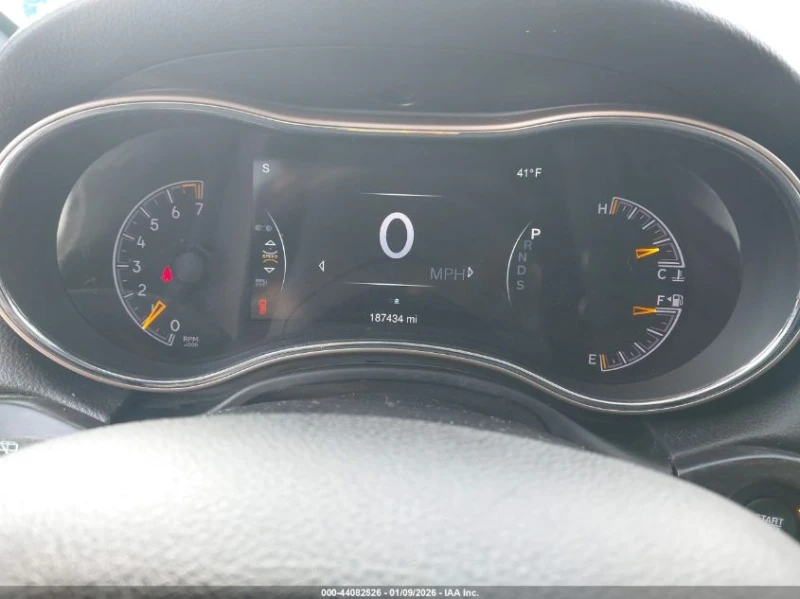 Jeep Grand cherokee 3.6L V-6 DOHC, VVT, 290HP 4X4 Drive, снимка 12 - Автомобили и джипове - 53559407