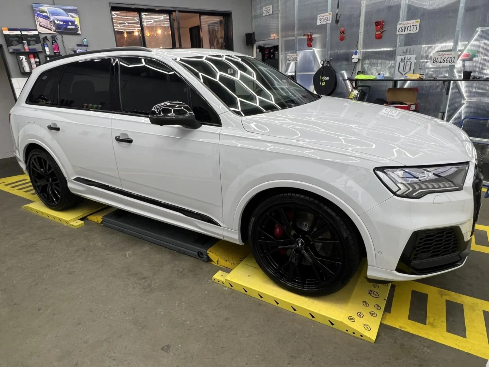 Audi SQ7, снимка 1