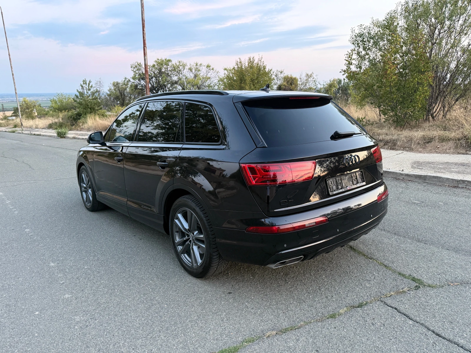 Audi Q7 UNIKAT-2 СОБСТЕВНИК - изображение 6