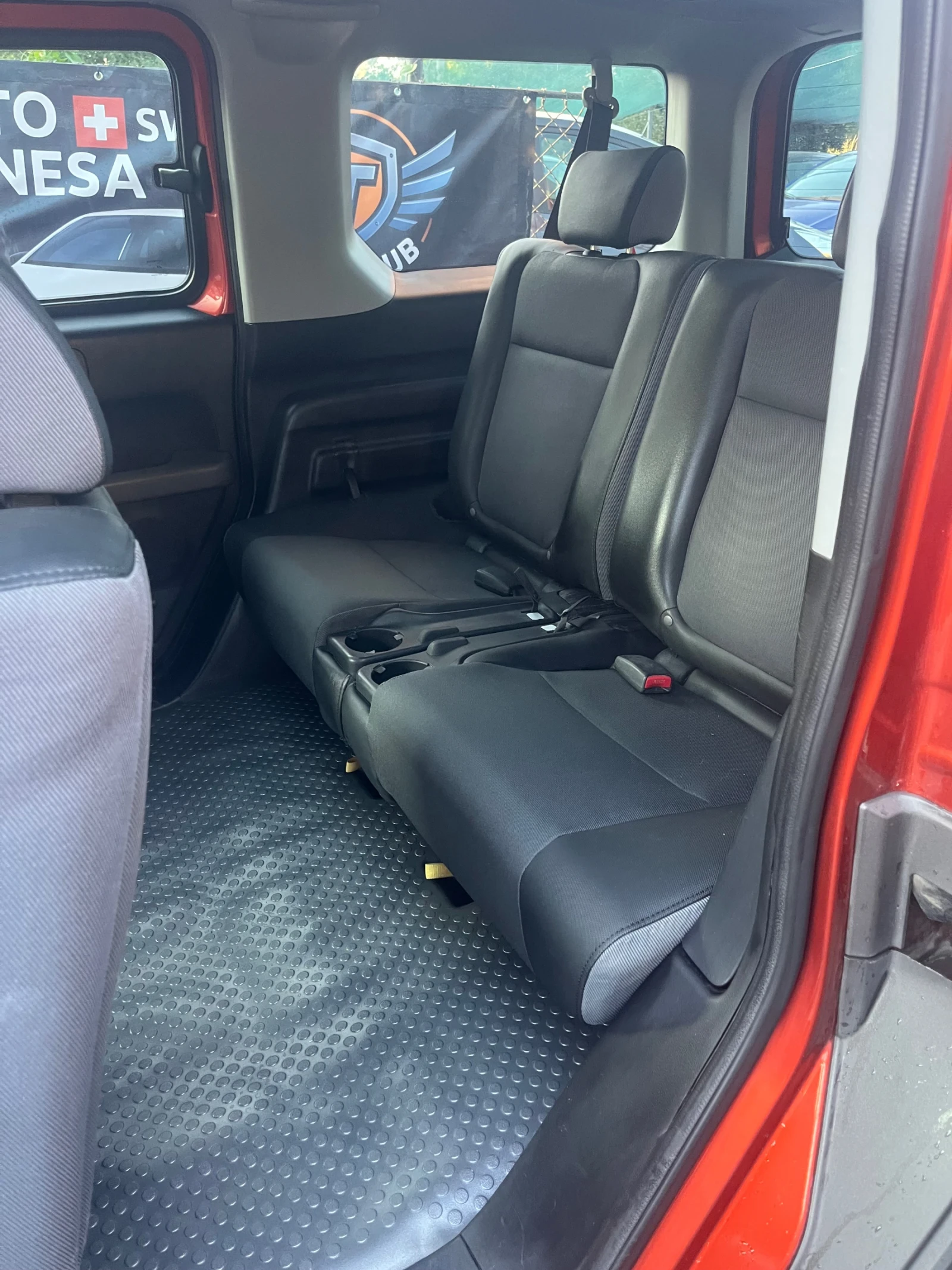 Honda Element 2.4i - Automatic - 125000км - SWISS  - изображение 9