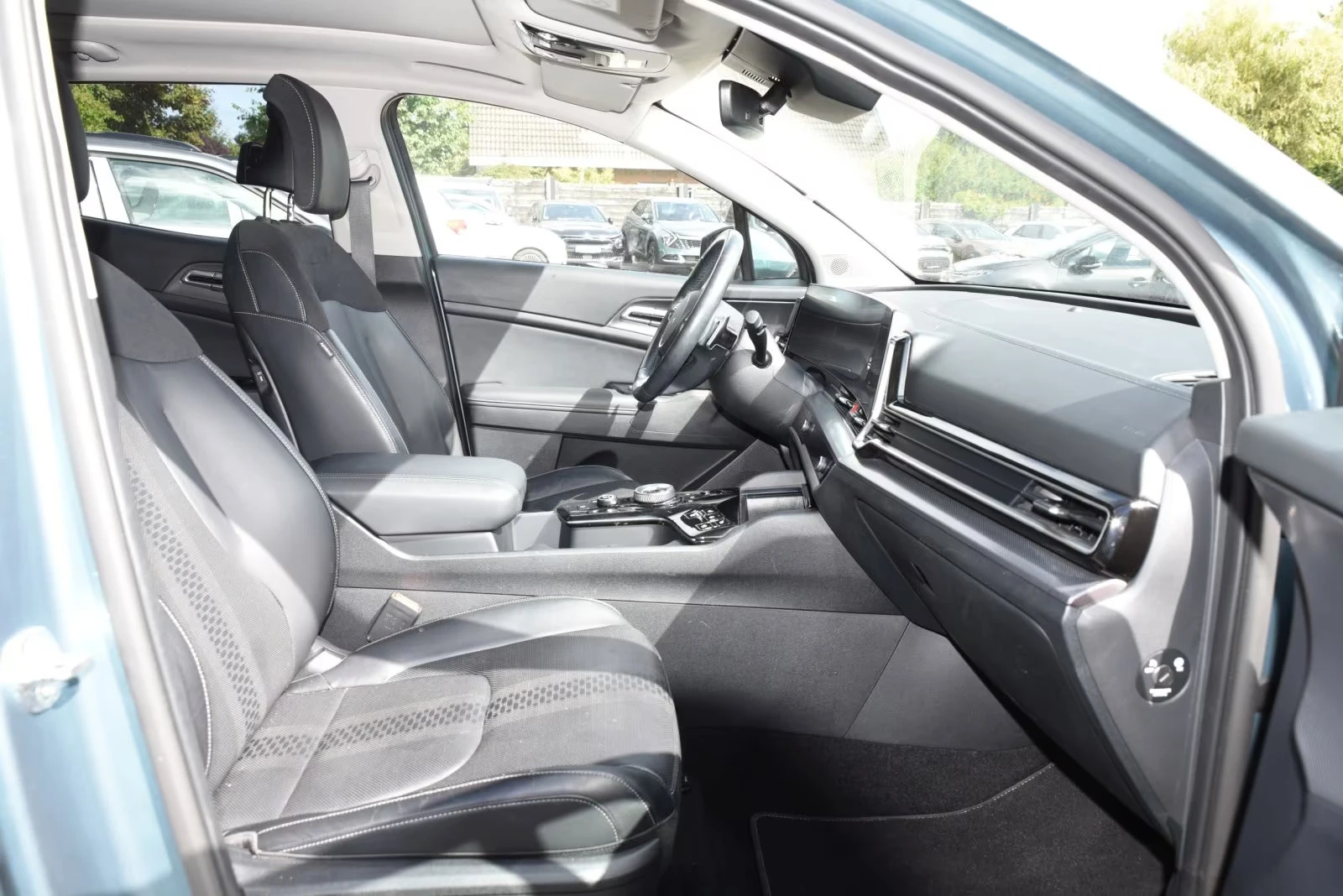 Kia Sportage 1.6T-GDI/179HP/SPIRIT/PANO/360/AWD/LED/DIGI/503g - изображение 10