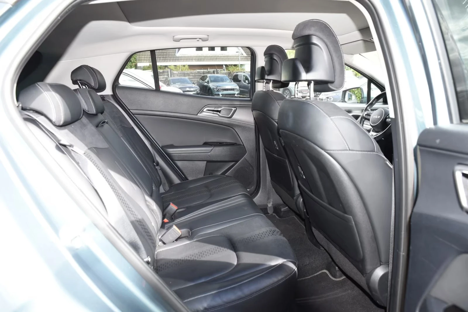 Kia Sportage 1.6T-GDI/179HP/SPIRIT/PANO/360/AWD/LED/DIGI/503g | Mobile.bg   12