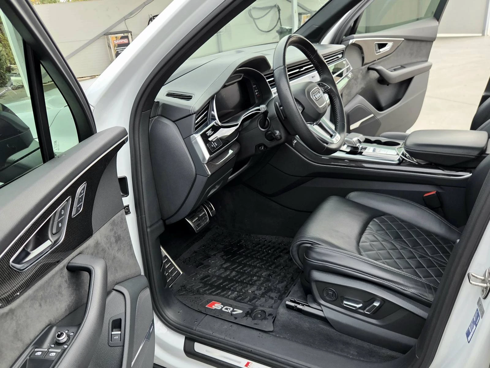 Audi SQ7 | Mobile.bg   11