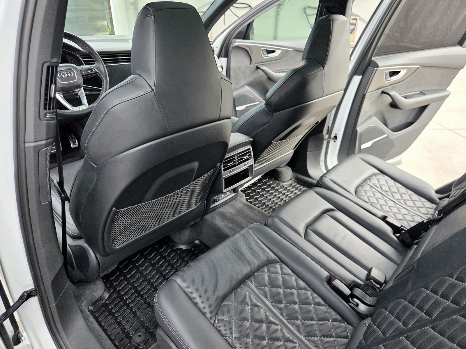 Audi SQ7 | Mobile.bg   17