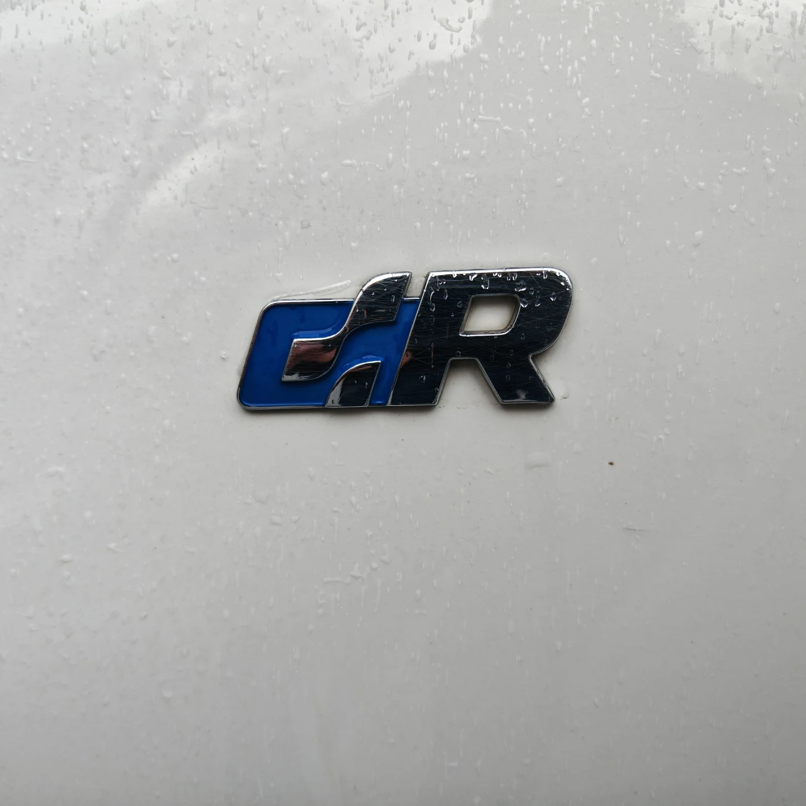 VW Tiguan 2.0 R line 4x4 full | Mobile.bg   13