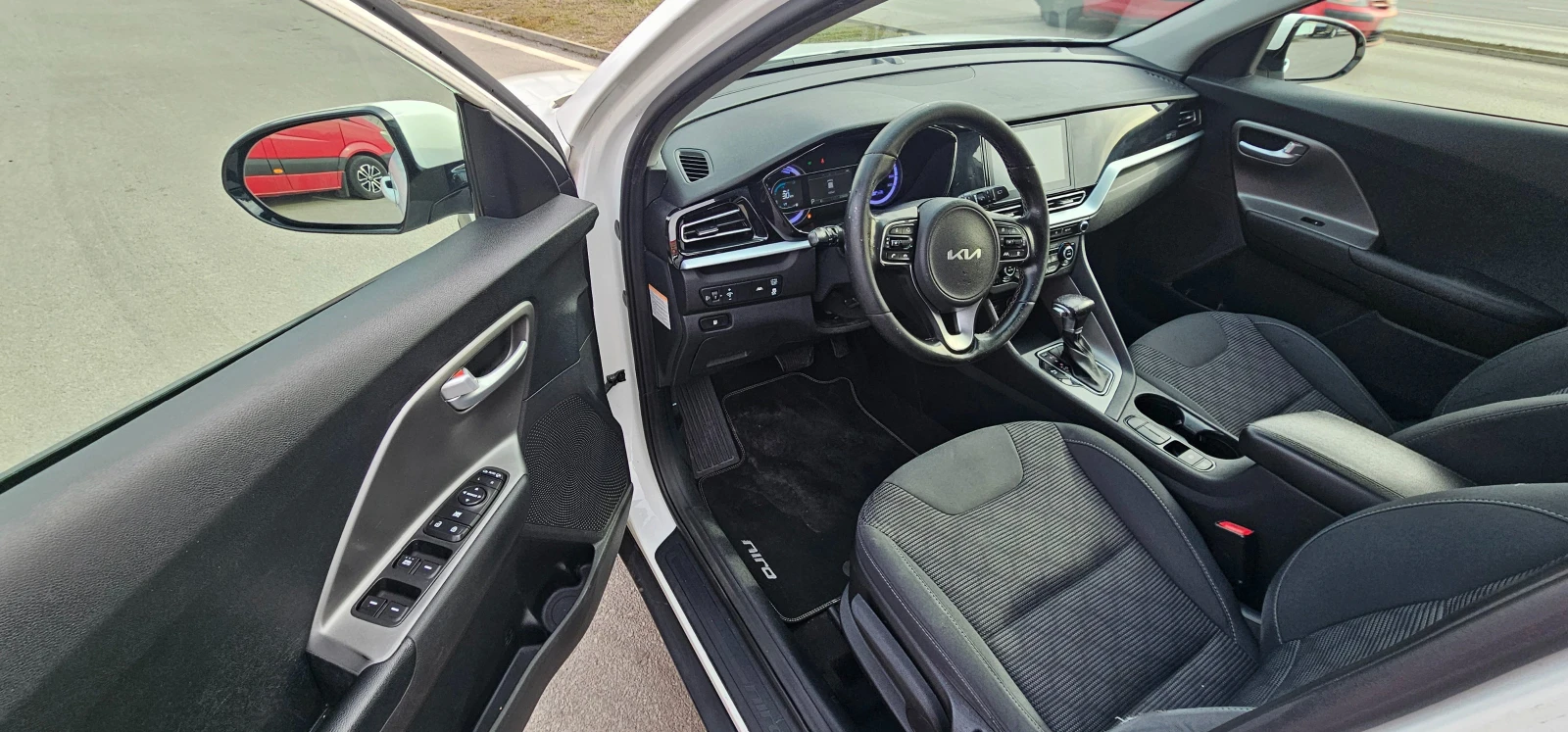 Kia Niro 1.8   ������  ��� | Mobile.bg � ����������� 10