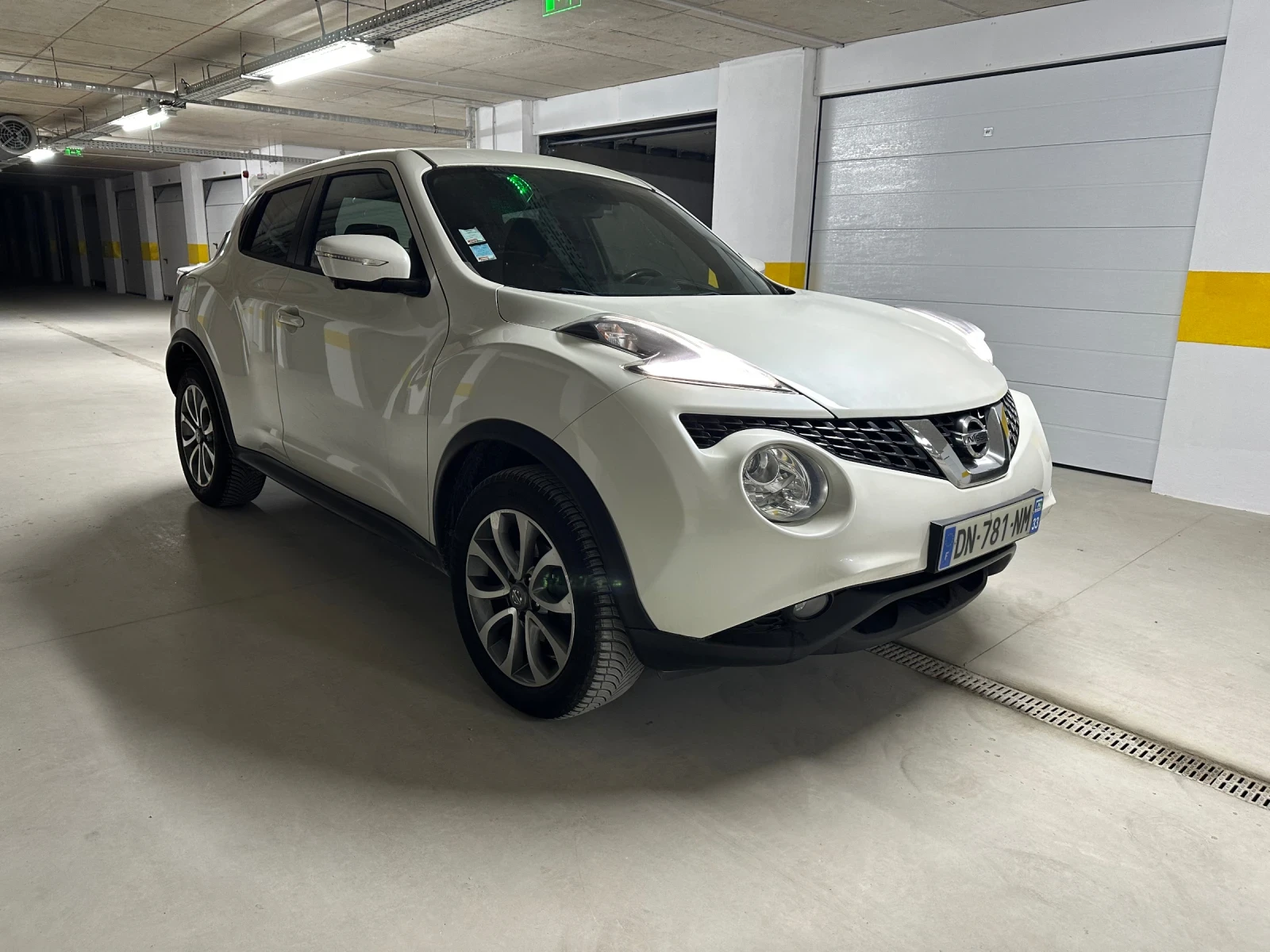 Nissan Juke 1.5 DCI / TEKNA / 360 камери, снимка 6 - Автомобили и джипове - 54554944