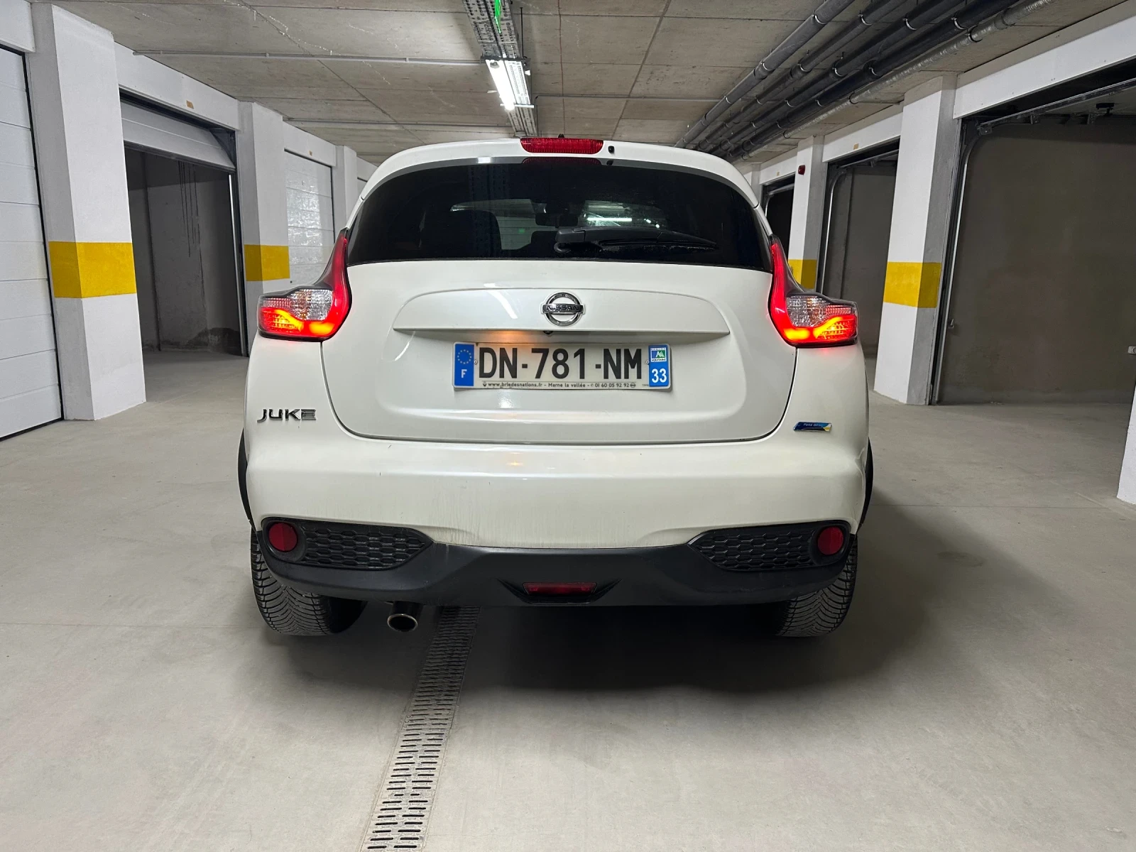 Nissan Juke 1.5 DCI / TEKNA / 360 камери, снимка 4 - Автомобили и джипове - 54554944