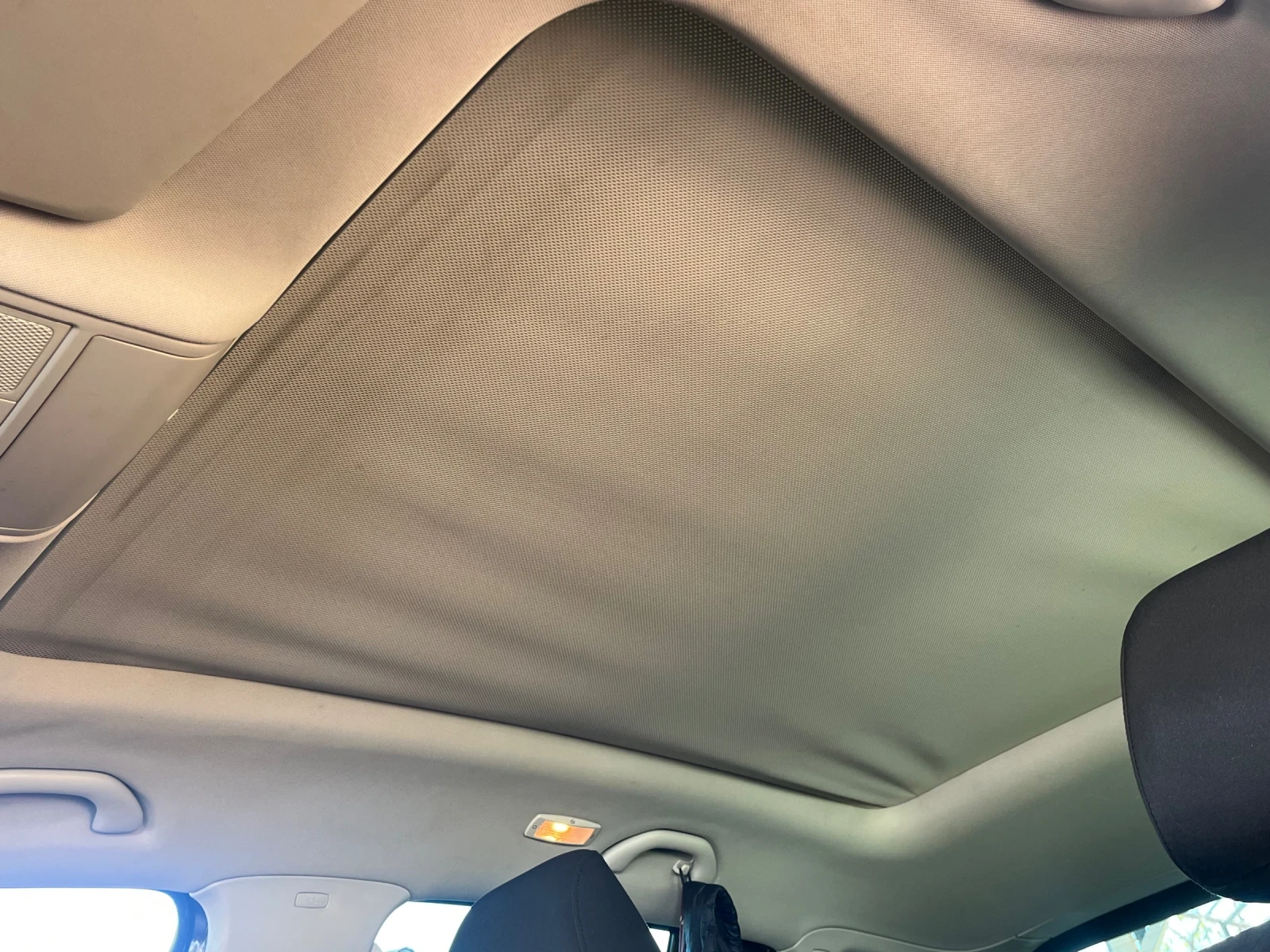VW Tiguan 2.0tdi 140k 4x4 panorama, снимка 13 - Автомобили и джипове - 54563620