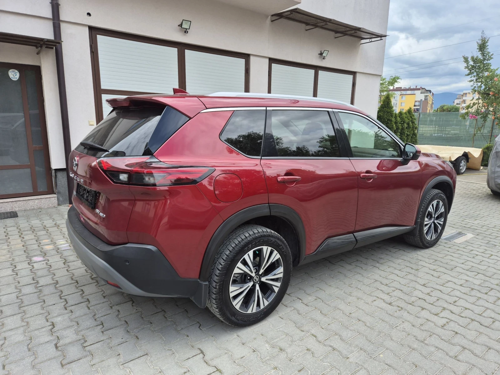 Nissan X-trail 2.5i, 4X4, снимка 7 - Автомобили и джипове - 54609491