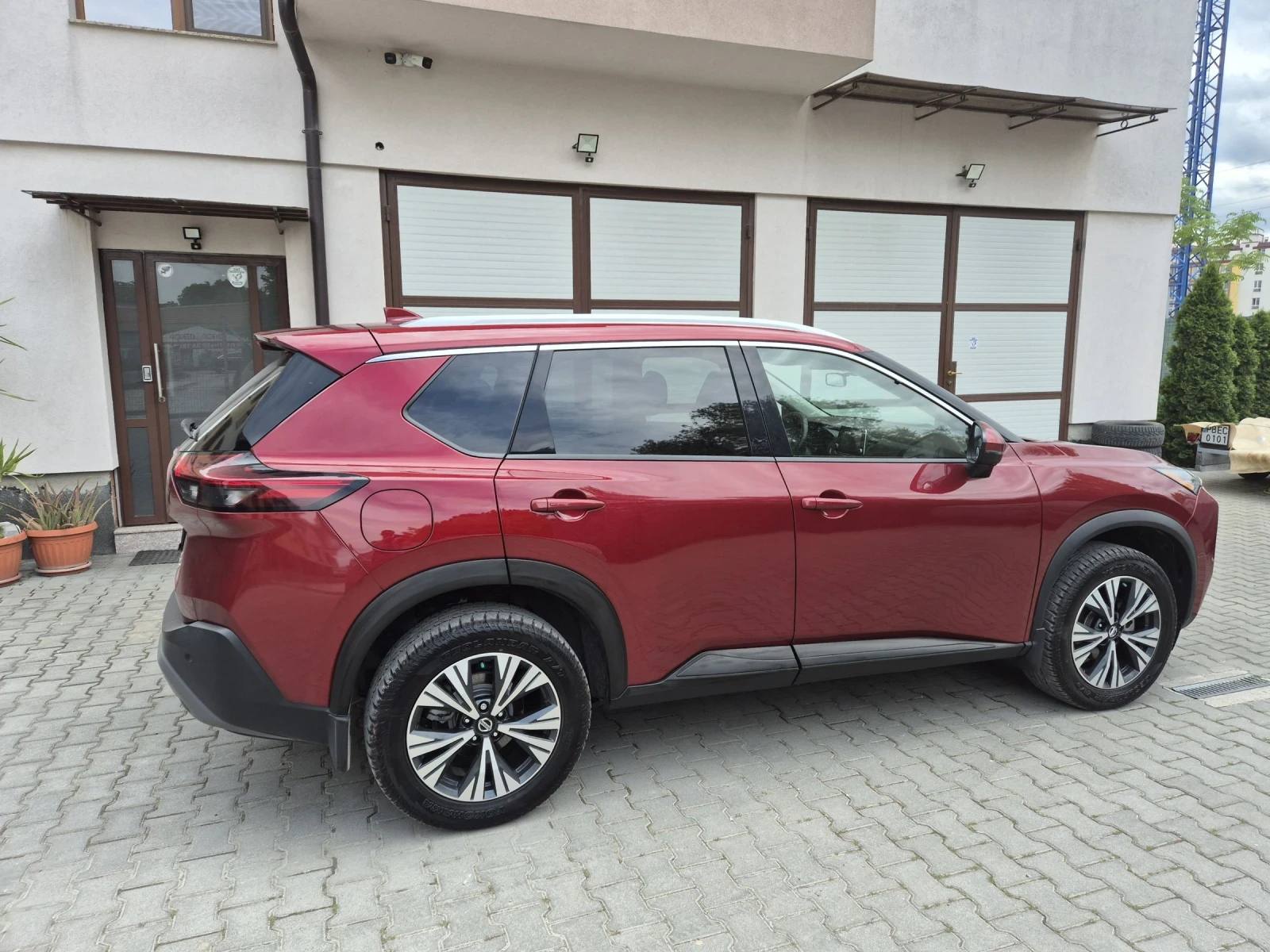Nissan X-trail 2.5i, 4X4, снимка 6 - Автомобили и джипове - 54609491