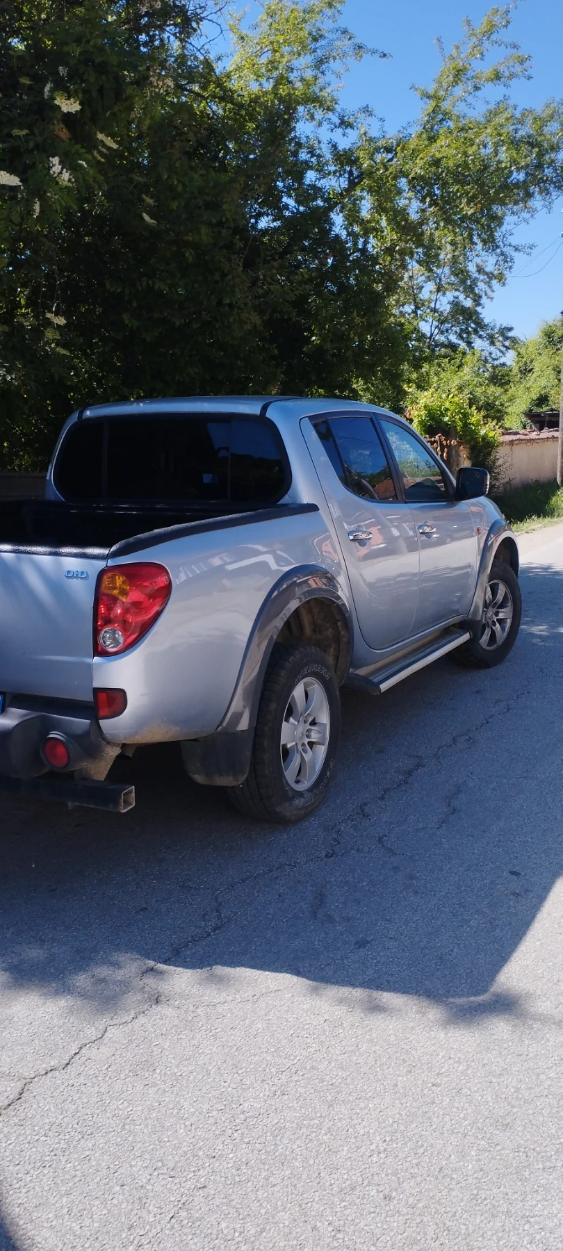 Mitsubishi L200 2.5 136, снимка 4 - Автомобили и джипове - 54747569