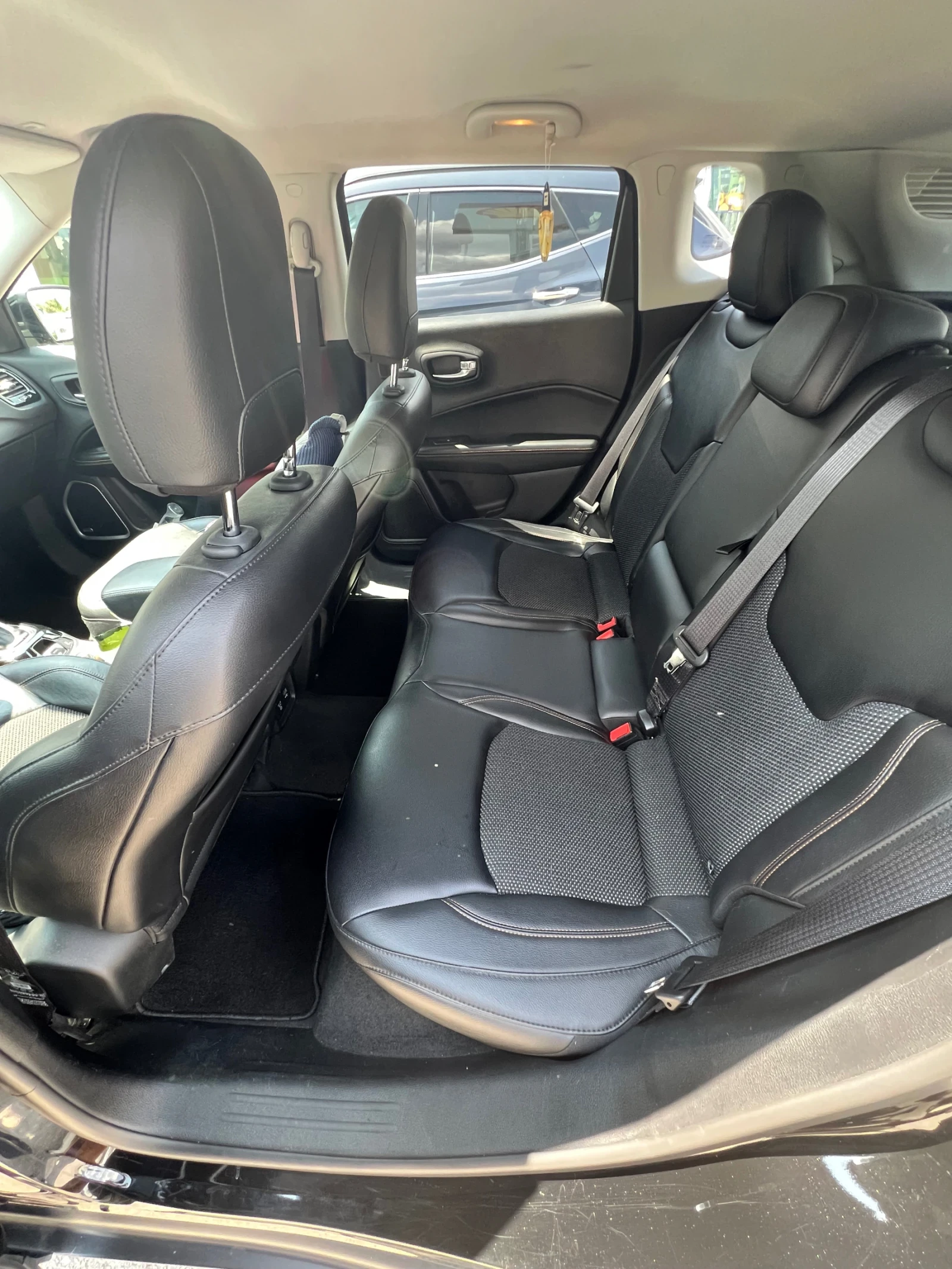 Jeep Compass, снимка 7 - Автомобили и джипове - 55053270