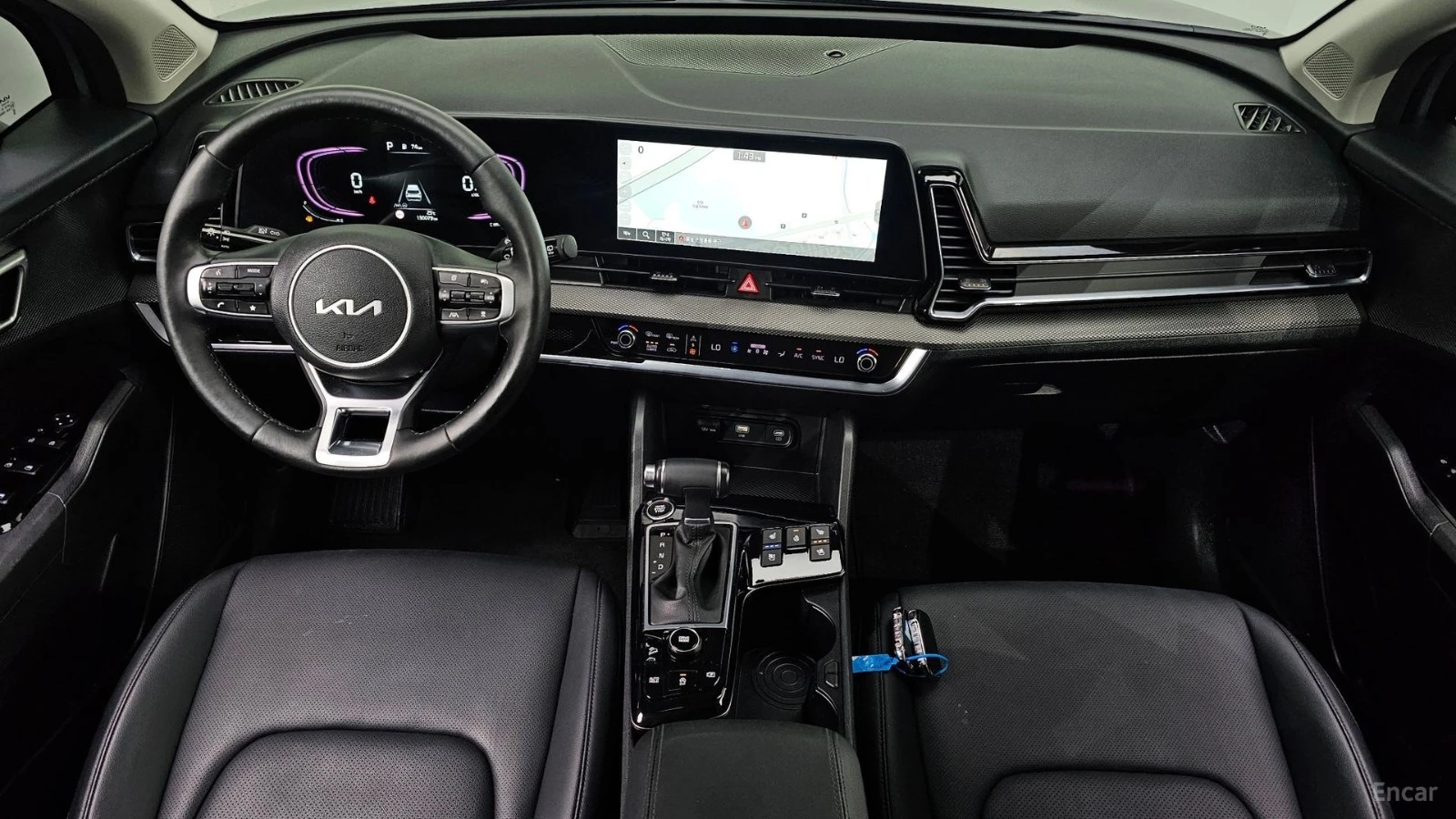 Kia Sportage PRESTIGE* КОЖА* ПОДГРЕВ* ОБДУХВ* НАВИ* КАМЕРА, снимка 6 - Автомобили и джипове - 55480078