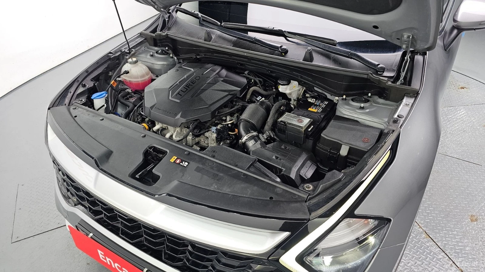 Kia Sportage PRESTIGE* КОЖА* ПОДГРЕВ* ОБДУХВ* НАВИ* КАМЕРА, снимка 5 - Автомобили и джипове - 55480078
