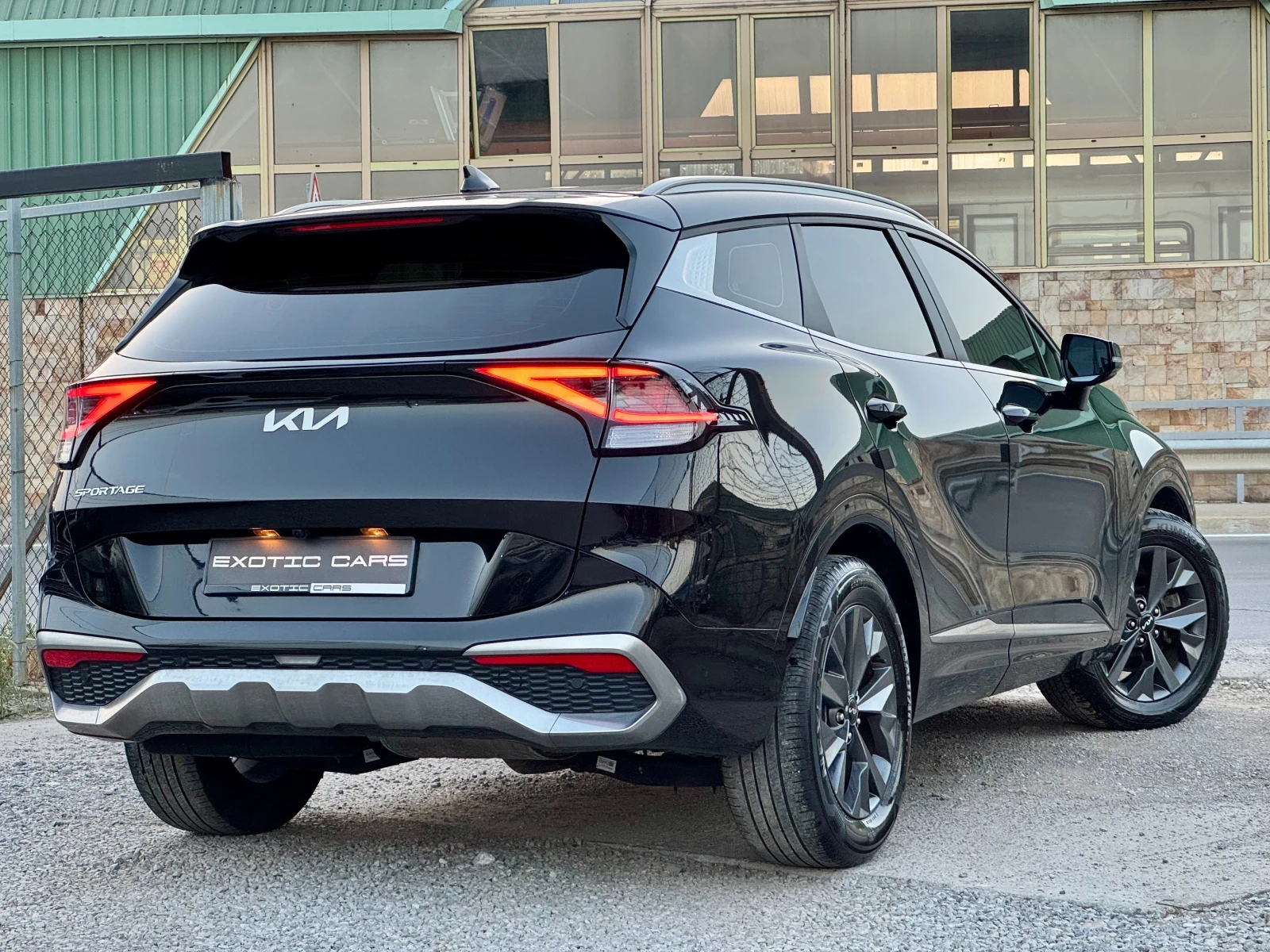 Kia Sportage 2.0D ! 2WD ! Noblesse !, снимка 4 - Автомобили и джипове - 55924752