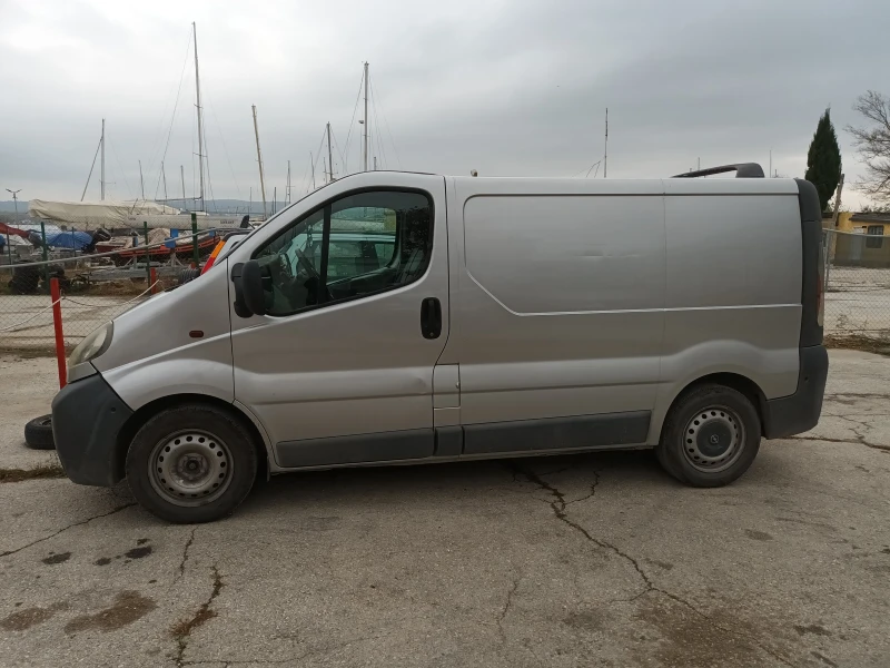 Opel Vivaro, снимка 1 - Бусове и автобуси - 47947800